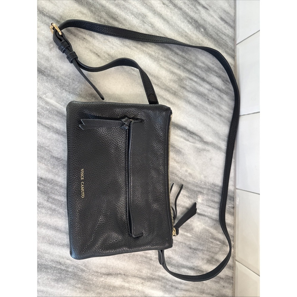 Vince Camuto Leather Purse Crossbody Black With Front Pocket‎ Excellent Cond